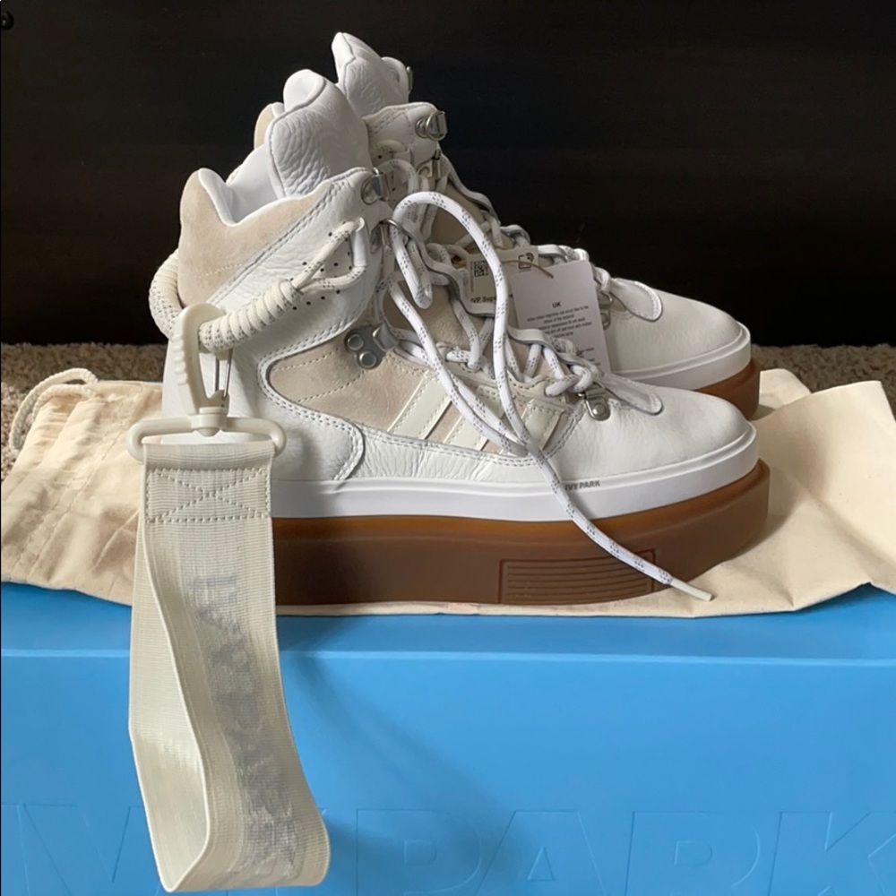 Ivy Park / Adidas Super Sleek Boot